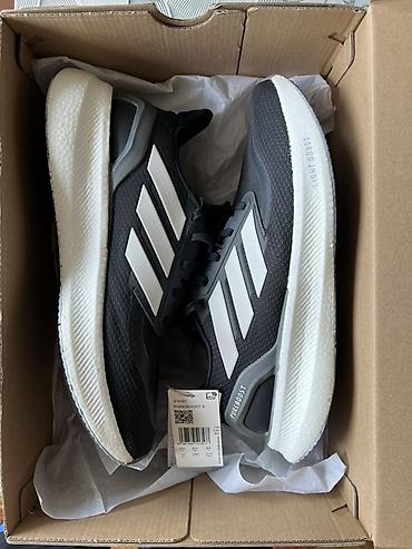 Adidas Pureboost 5 qaçış ayaqqabısı - Model: Pureboost 5 (etiket və