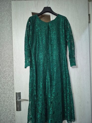 Gündəlik donlar: Qadın geyimləri – 4 müxtəlif model don 1) Qara-ağ kombinasiyalı don - — 2