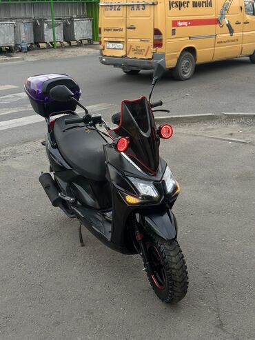 заказать мопед из японии: Скутер Yamaha, 150 куб. см, Бензин, Колдонулган