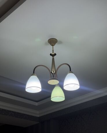 Ev saatları: Çılçıraq, 3 lampa, Metal
