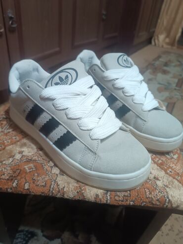 disaar шампунь краска как пользоваться: Кроссовкалар, 35, Adidas, Колдонулган, түсү - Саргыч боз, Өзү алып кетүү