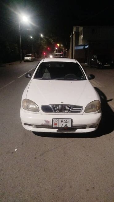 Daewoo: Daewoo Lanos: 1998 г., 1.5 л, Механика, Бензин, Хэтчбэк
