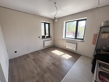 Үйлөр: 6 бөлмө жана андан көп, 270 м², 5 соток, Бишкек, Ак-Өргө ж/м Кыймылсыз мүлк агенттиги — 9