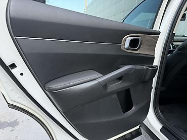 Kia: Kia Sorento: 2021 г., Кроссовер — 12