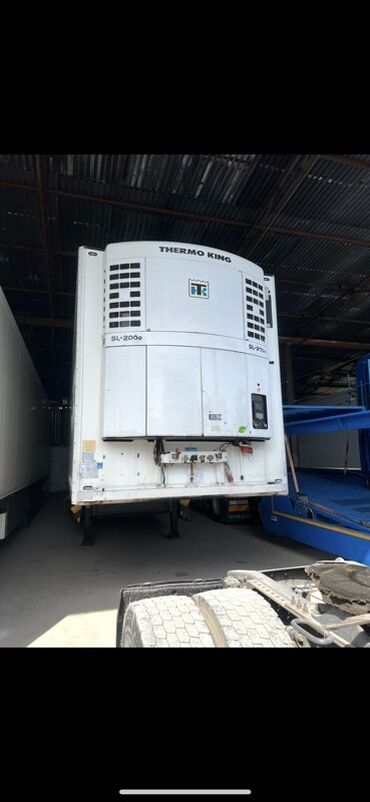 купить двухосный прицеп для легкового автомобиля: Чиркегич, Schmitz Cargobull, Рефрижератор