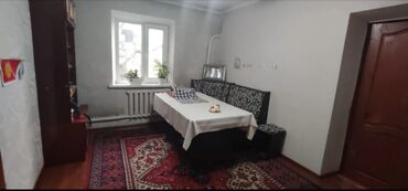 куплю дом в районе ак орго: Үй, 72 кв. м, 4 бөлмө, Менчик ээси, Эски ремонт