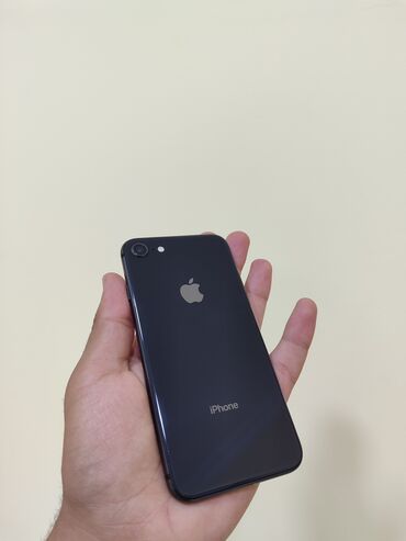 ayfon 2 ci əl ideal vəziyyətdə: IPhone 8, 64 ГБ, Черный, Беспроводная зарядка, Отпечаток пальца, С документами