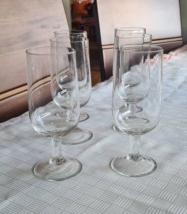 set 6 staklenih čaša providne set 6 staklenih čaša casa stakleni casi staklene case case za vodu case za vino: Retro šest čaša, za vino sa stopucom 16 cm, obod širina 5 cm