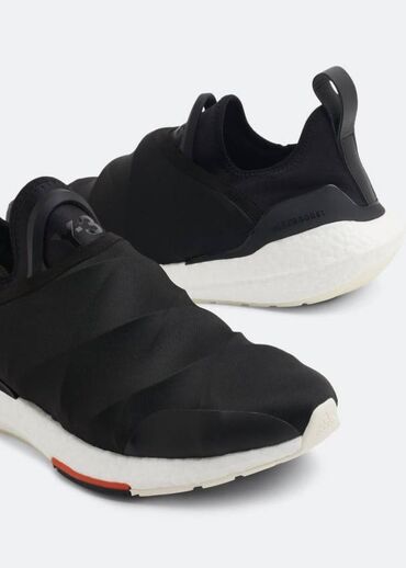 новые кроссовки: Кроссовки adidas y-3 ultraboost 22 black hr1979