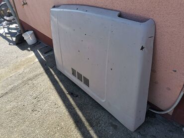 Auto delovi: Prednja hauba Lada 21213,21214 Niva. Polovna, ocuvana. Skinuta sa — 2