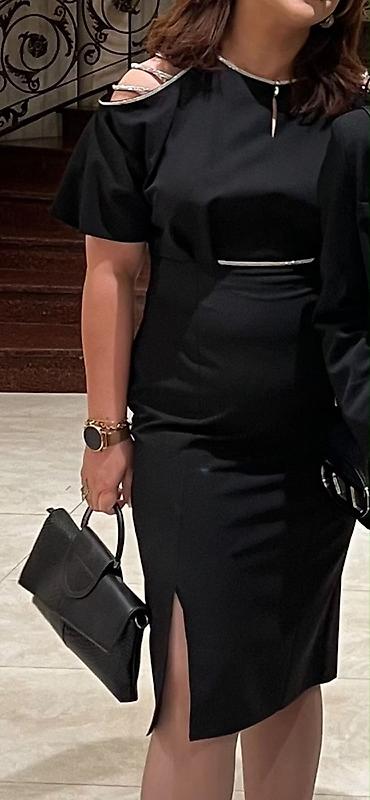Qara ziyafət geyimi – elegant dizayn - Rəng: qara - Siluet: bədənə