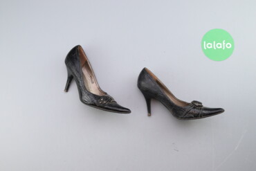 12 товарів | lalafo.com.ua: Жіночі туфлі на підборах Darling, р. 35 Висота підбора: 8 см Стан