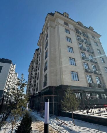 снять дом для мероприятий: 3 бөлмө, 132 кв. м, Элитка, 8 кабат, ПСО (өзү оңдоп түзөтүп бүтүү үчүн)
