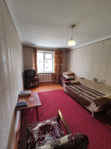 Продажа домов: 2 комнаты, 44 м², Хрущевка, 2 этаж, Старый ремонт