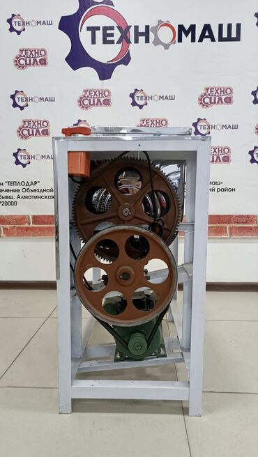 Тестомесильные аппараты: Тестомесительные машины от компании «Техномаш» Машина — 9