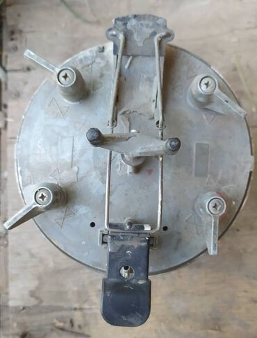 Другое автосервисное оборудование: Продаю крышки - дозаторы для перемешивания Автокраски - 73 штуки at lalafo.kg — 5 Другое автосервисное оборудование: Продаю крышки - дозаторы для перемешивания Автокраски - 73 штуки — 5