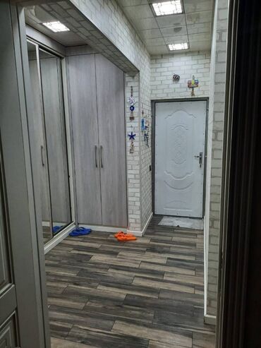 Uzunmüddətli kirayə mənzillər: Xəzər rayonu, Buzovna qəsəbəsi, 26 nömrəli məktəbə yaxın, 9 mərtəbəli — 13