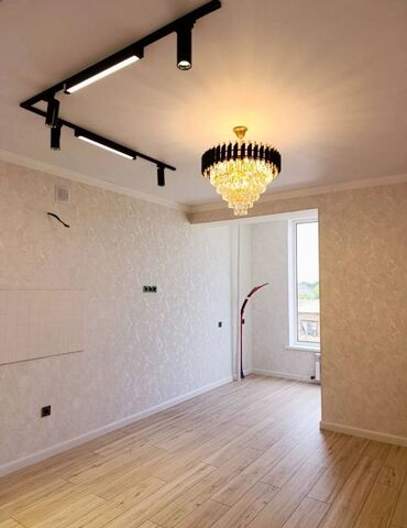 пишпек сдаю квартира: 2 комнаты, 44 м², Элитка, 3 этаж, Евроремонт