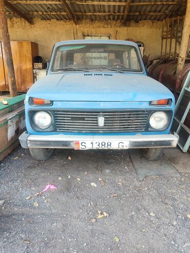 кия бонго: ВАЗ (ЛАДА) 4x4 Нива: 1986 г., Внедорожник