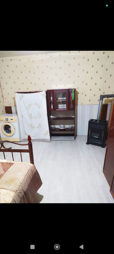 kiraye qara qarayev: Kirayə üçün 1 otaqlı həyət evi Koroğlu metrosu yaxınlığında yerləşir