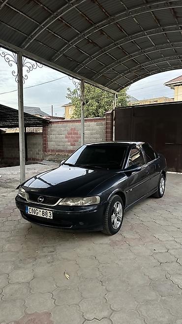 tesla 3: Opel Vectra: 2000 г., 1.8 л, Механика, Бензин, Седан — 2