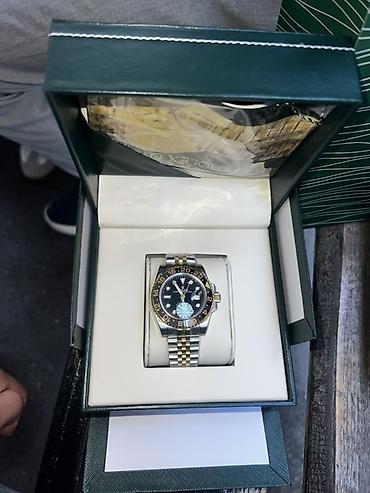 luc saati: Rolex GMT-Master II (ikili rəngli Jubilee qolbaqlı) - Korpus — 2