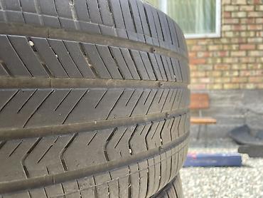 Унаа: Комплект шин Kumho Solus Majesty 9 - Размер: 235/45 R18 - Индекс — 5