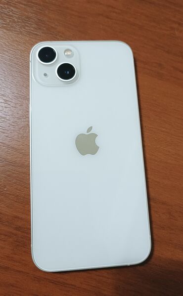 на телефон: IPhone 13, Б/у, 128 ГБ, Старлайт, Зарядное устройство, Чехол, Кабель, 90 %