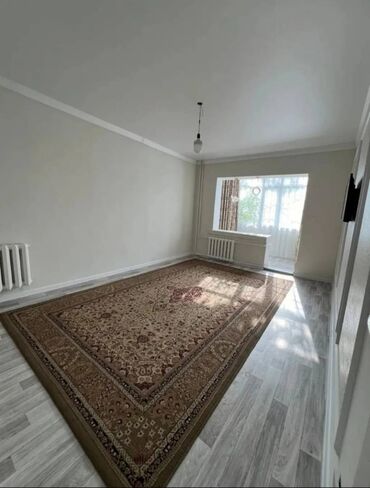 Продажа квартир: ПРОДАЁТСЯ -1комнатная квартира 🏢‼️‼️ 📍Адрес: 10 мкр 🏢Этажность: 1 из
