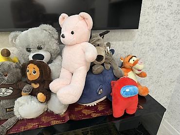 Игрушки: Мягкие игрушки – большая подборка персонажей и зверят почти новые — 1
