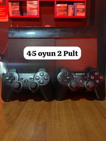 PS3 (Sony PlayStation 3): Ps 3 Super Slim Modelı Yaddas 320 GB ve 45 Oyun Var Yaddasında Ustunde
