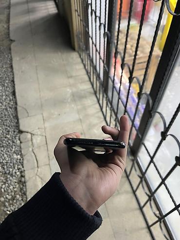 Apple iPhone: IPhone 11 Pro Max, 64 GB, Matte Midnight Green, Face ID — 10