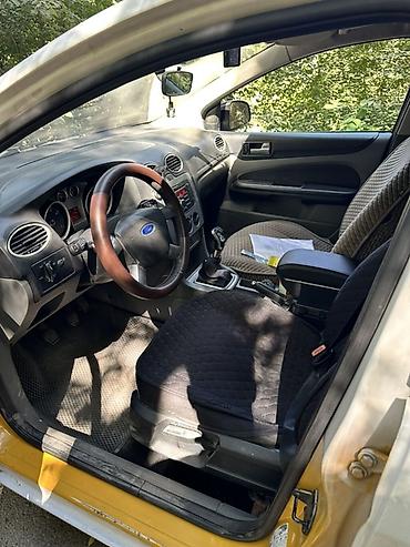 Унаа сатып алуу: Ford Focus: 2010 г., 1.6 л, Кол менен иштөөчү, Бензин, Универсал — 6