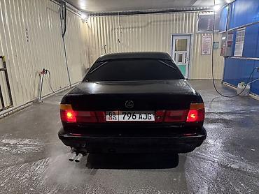 BMW: BMW 5 series: 1990 г., Седан — 1