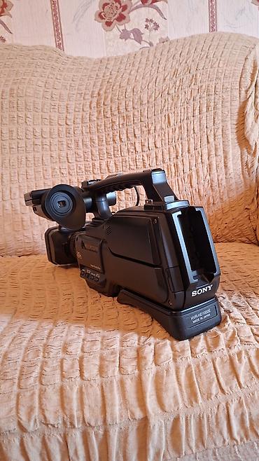 apple 9 pro max: Kamera təzə kimdir Rasiyadan gəlib az işlənib. Sony HVR‑HD1000E — 2