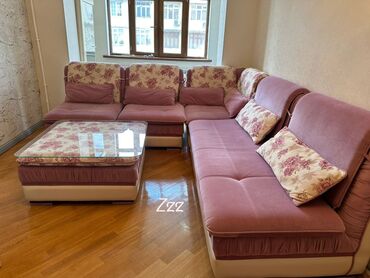 puf v prikhozhuyu: Угловой диван, Б/у, Платная доставка