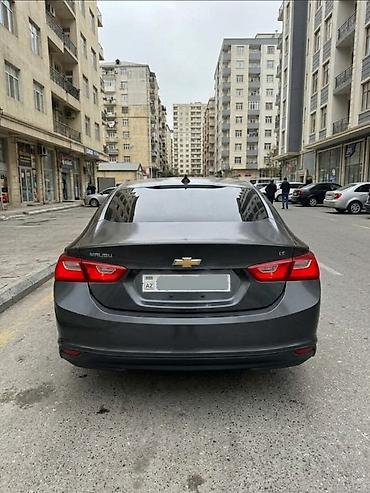 barmaqlıq: Chevrolet Malibu LT – biznes sinifində rahatlıq və üslub - Korpus — 3
