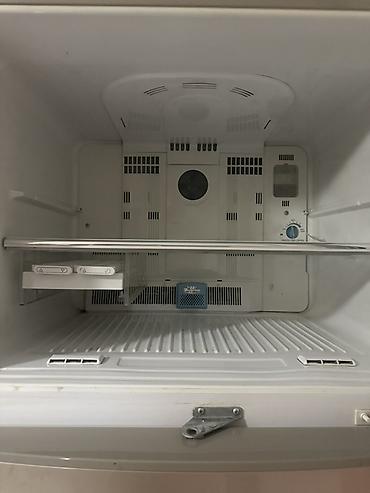 ups enerji: Toshıba - İki qapılı soyuducu (üst kamera – dondurucu, alt kamera – — 2