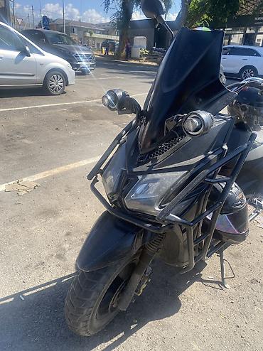 мото кийим: Макси-скутер Yamaha, 150 куб. см, Бензин, Колдонулган — 3