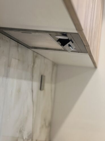 Sifarişlə mətbəx mebeli: Sifarişlə mətbəx dəsti, Özü çəkən petlələr, MDF, Kredit var, Pulsuz çatdırılma — 9