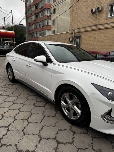 Hyundai: Hyundai Sonata: 2019 г., 2 л, Автомат, Бензин, Седан