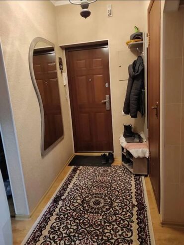 снять квартиру без риэлтора: 3 комнаты, 63 м², 106 серия, 4 этаж, Евроремонт