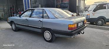 mers 203: Audi 100: 1987 г., 1.8 л, Механика, Бензин, Седан — 4