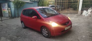 Honda: Honda Fit: 2003 г., 1.3 л, Автомат, Бензин, Хэтчбэк