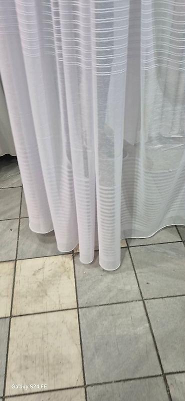 Zavese i draperije: Poluprozirne zavese – bela i krem varijanta, sa tkanoj prugom/dekorom — 43
