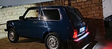 niva qapısı: VAZ (LADA) 4x4 Niva: 1.7 l | 2015 il Ofrouder/SUV — 9