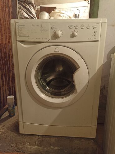 paltaryuyan mini: Paltaryuyan maşın Indesit, 5 kq, İşlənmiş, Avtomat, Qurutma var, Kredit yoxdur, Ünvandan götürmə