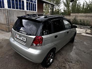 полированный машина: Chevrolet Kalos: 2005 г., 1.5 л, Механика, Бензин, Хэтчбэк — 8