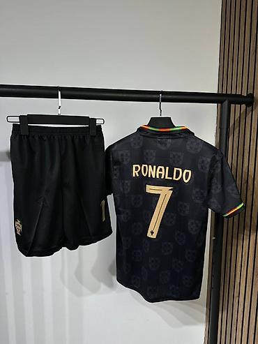 world cup: Футбольная форма в стиле сборной Португалии с именем Ronaldo и номером — 1