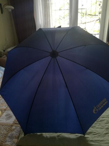 зонты от дождя: Идут дожди. Покупайте зонты. 1.Новый темно-синий большой семейный